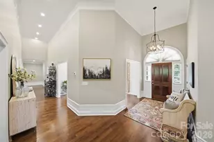 890 18th Ave Ct NW, Hickory, NC 28601 - Photo 3