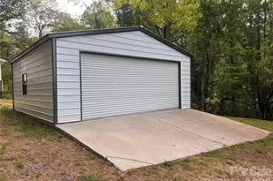 45 Briggs Rd, Asheville, NC 28805 - Photo 3