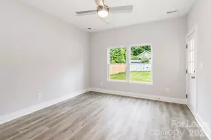 1022 W C St, Kannapolis, NC 28081 - Photo 17