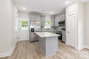 1022 W C St, Kannapolis, NC 28081 - Photo 11