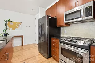 701 Royal Ct Ct, Charlotte, NC 28202 - Photo 7