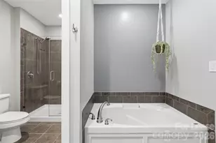 701 Royal Ct Ct, Charlotte, NC 28202 - Photo 15