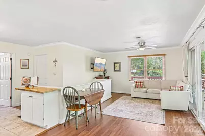 34 Lindsey Hill Lane, Zirconia, NC 28790 - Photo 11