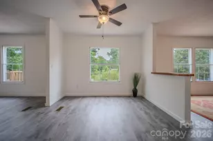 2932 23rd Ave NE, Hickory, NC 28601 - Photo 5