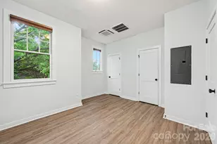 345 East Blvd, Charlotte, NC 28203 - Photo 15