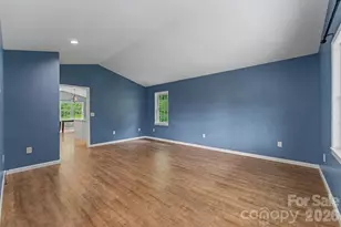 79 Harris Cir, Sylva, NC 28779 - Photo 5