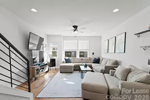 2310 Elizabeth Ml Pl, Charlotte, NC 28208 - Photo 7
