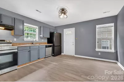 2304 Juniper Drive, Charlotte, NC 28269 - Photo 9