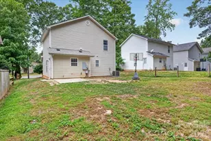 2304 Juniper Dr, Charlotte, NC 28269 - Photo 19