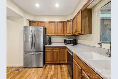 348 Surrey Lane, Brevard, NC 28712 - Photo 17