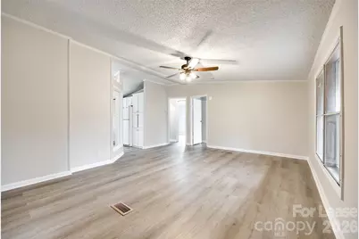 128 Summerglen Drive, Gastonia, NC 28056 - Photo 5
