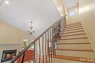 317 Robertson St, Burnsville, NC 28714 - Photo 17
