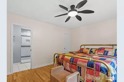 317 Robertson Street, Burnsville, NC 28714 - Photo 19