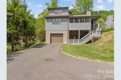 317 Robertson Street, Burnsville, NC 28714 - Photo 3