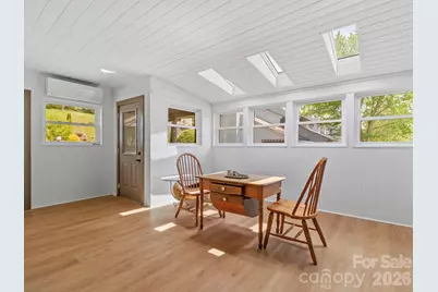 317 Robertson Street, Burnsville, NC 28714 - Photo 25