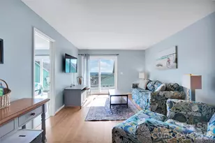 1013 Carolina Beach Ave N, Carolina Beach, NC 28428 - Photo 5