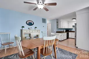 1013 Carolina Beach Ave N, Carolina Beach, NC 28428 - Photo 7
