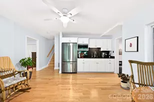 153 SkyView Cir, Asheville, NC 28804 - Photo 21