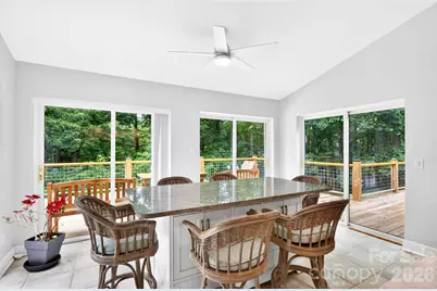 153 Skyview Circle, Asheville, NC 28804 - Photo 9