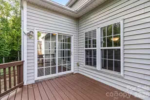 10211 Rivendell Ln, Charlotte, NC 28269 - Photo 19