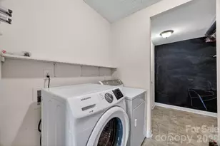 2713 Kilborne Dr, Charlotte, NC 28205 - Photo 13