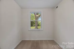 2713 Kilborne Dr, Charlotte, NC 28205 - Photo 19