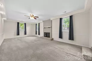 2713 Kilborne Dr, Charlotte, NC 28205 - Photo 15