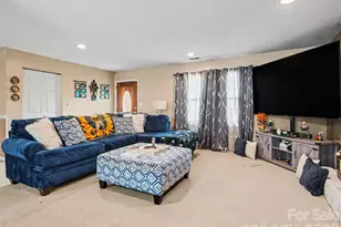 888 Sunbeam Dr, Lincolnton, NC 28092 - Photo 5