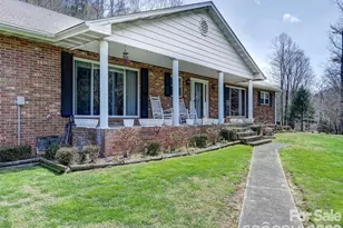 7530 Nc 208 Hwy, Marshall, NC 28753 - Photo 35