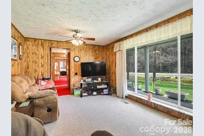 7530 Nc 208 Highway, Marshall, NC 28753 - Photo 23
