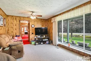 7530 Nc 208 Hwy, Marshall, NC 28753 - Photo 3