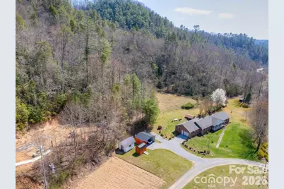 7530 Nc 208 Highway, Marshall, NC 28753 - Photo 43