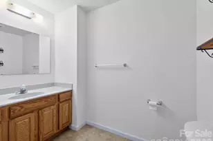 37 Leatherwood Dr, Candler, NC 28715 - Photo 31