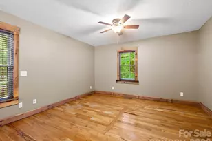 37 Leatherwood Dr, Candler, NC 28715 - Photo 21