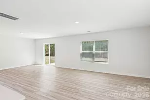39 Katherine Emilie Dr, Hendersonville, NC 28792 - Photo 5