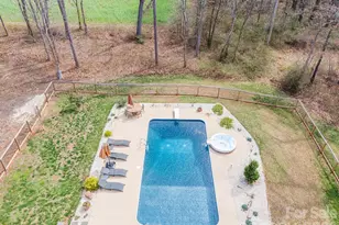 160 Mullis Rd, Harmony, NC 28634 - Photo 47