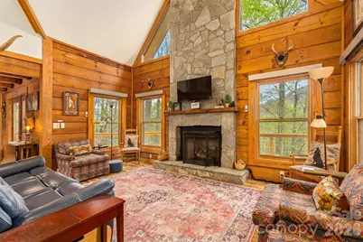 179 Chestnut Village, Mars Hill, NC 28754 - Photo 3