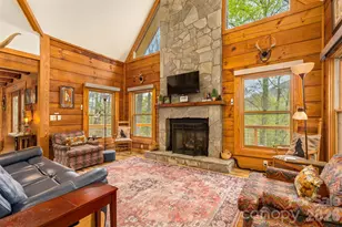 179 Chestnut Vlg, Mars Hill, NC 28754 - Photo 3