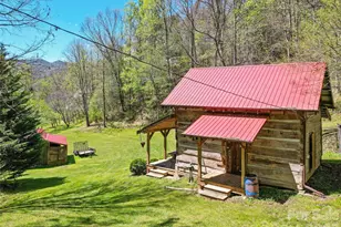 647 Indian Springs Rd, Clyde, NC 28721 - Photo 25