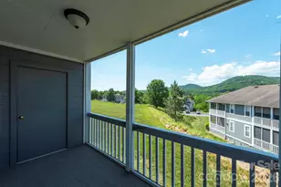 4805 Breakers Ln, Asheville, NC 28806 - Photo 1