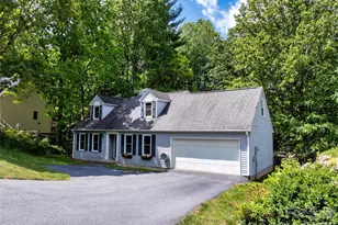 18 Tarragon Pl, Flat Rock, NC 28731 - Photo 3