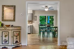 18 Tarragon Pl, Flat Rock, NC 28731 - Photo 7