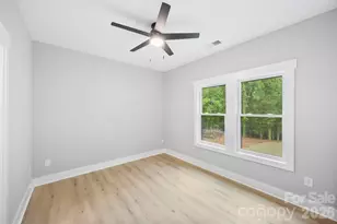 392 Park Rd, Albemarle, NC 28001 - Photo 11
