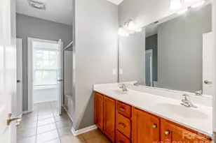 13223 Ashley Meadow Dr, Charlotte, NC 28213 - Photo 37
