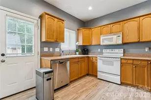 2903 Shady Ln Ave, Concord, NC 28027 - Photo 9