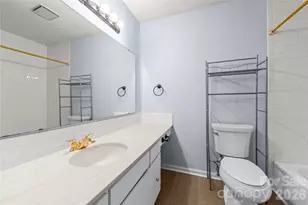 8521 Castle Pine Ct, Charlotte, NC 28226 - Photo 13
