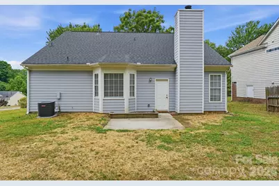 7200 Daerwood Place, Charlotte, NC 28215 - Photo 33