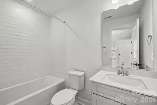 1131 Kokomo Ln, Charlotte, NC 28206 - Photo 11