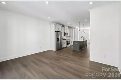 1131 Kokomo Lane, Charlotte, NC 28206 - Photo 3