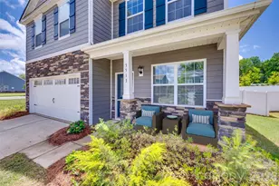 3513 Sycamore Xing Ct, Mount Holly, NC 28120 - Photo 3
